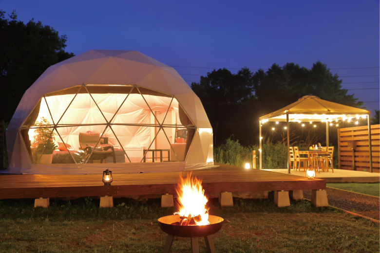 Glamping Varie outside