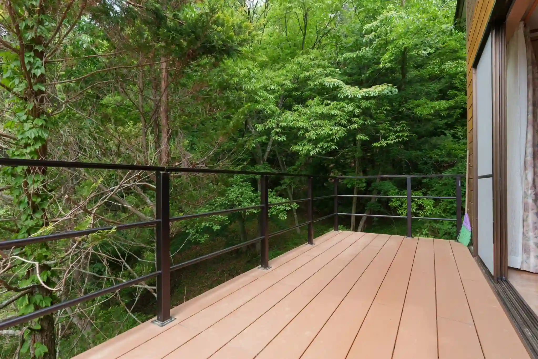 ベランダと自然