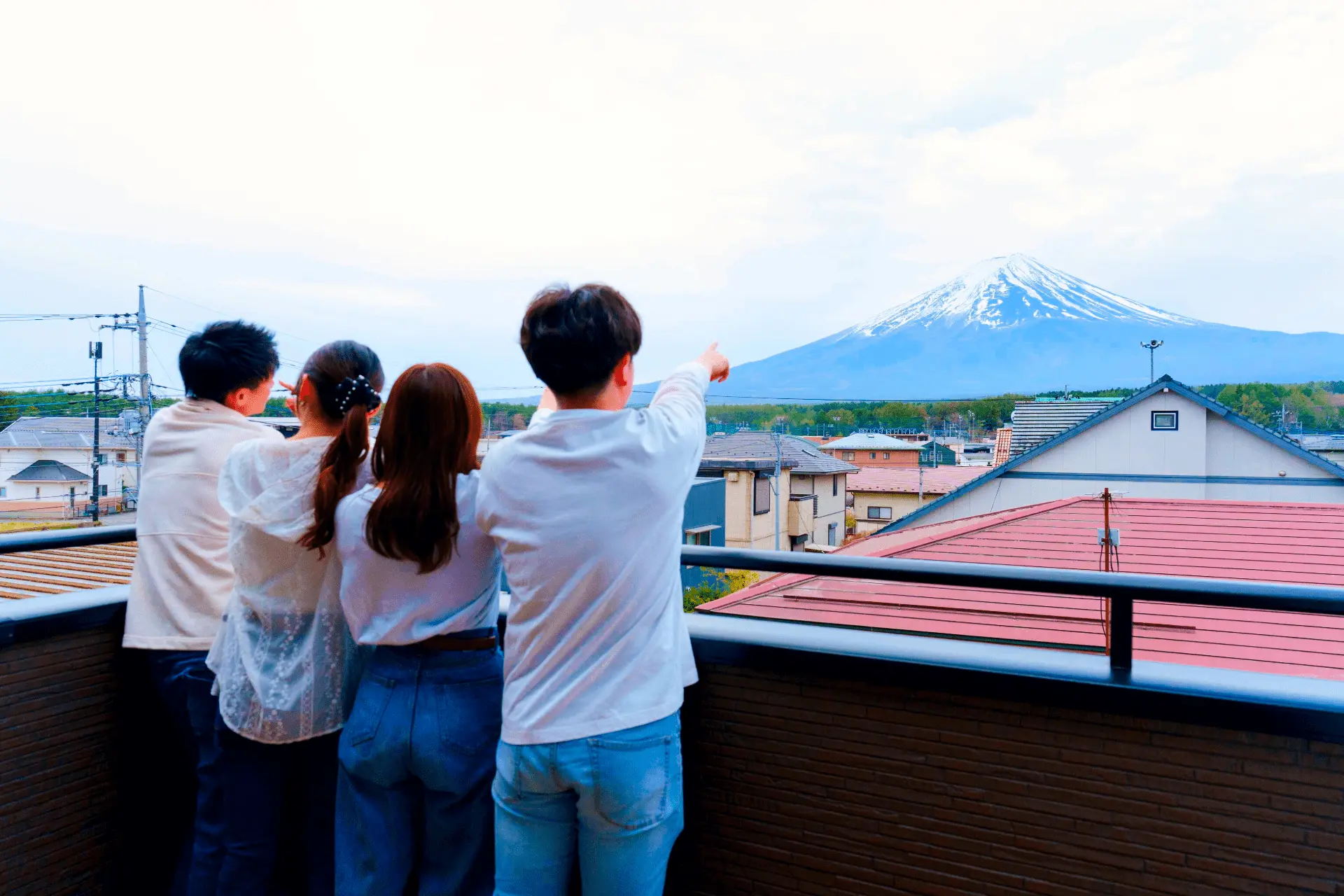天空のソラテラスVARIEのグループステイと富士山の景色